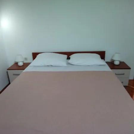 House Andela *