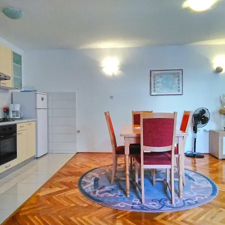 House Andela Holiday home